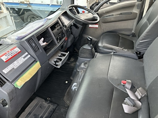 ISUZU ELF 2011