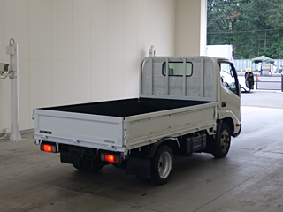 TOYOTA DYNA 2010