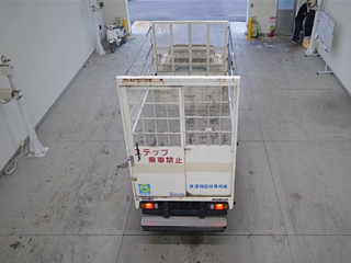 ISUZU ELF 2015