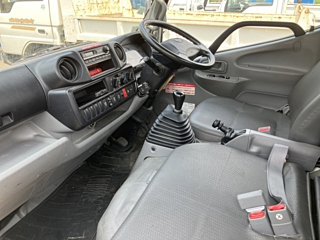 HINO DUTRO 2016