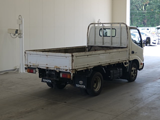 HINO DUTRO 2016