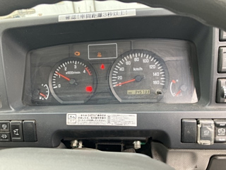 ISUZU ELF 2009