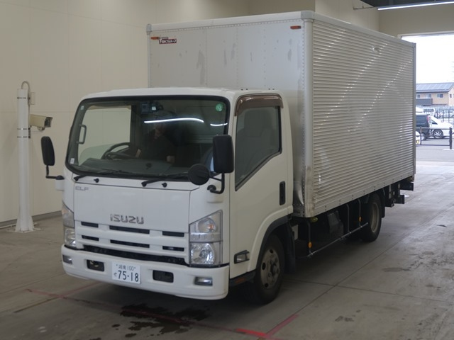ISUZU ELF 2012