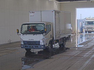 ISUZU ELF 2016