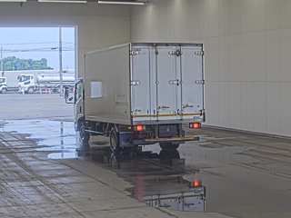 ISUZU ELF 2020