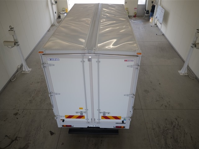 MITSUBISHI CANTER 2023