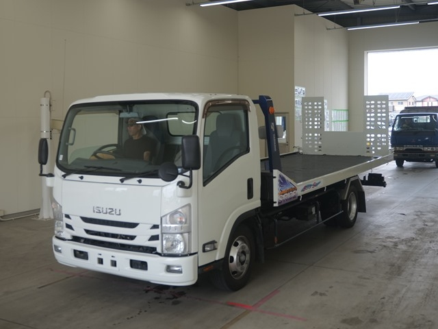 ISUZU ELF 2015