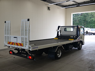 ISUZU ELF 2015