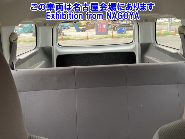 NISSAN AD 2019