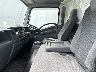 ISUZU ELF 2018