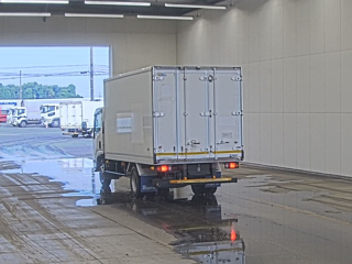 ISUZU ELF 2018