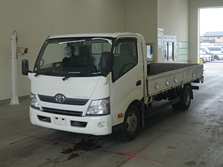 TOYOTA DYNA 2015