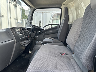 ISUZU ELF 2019