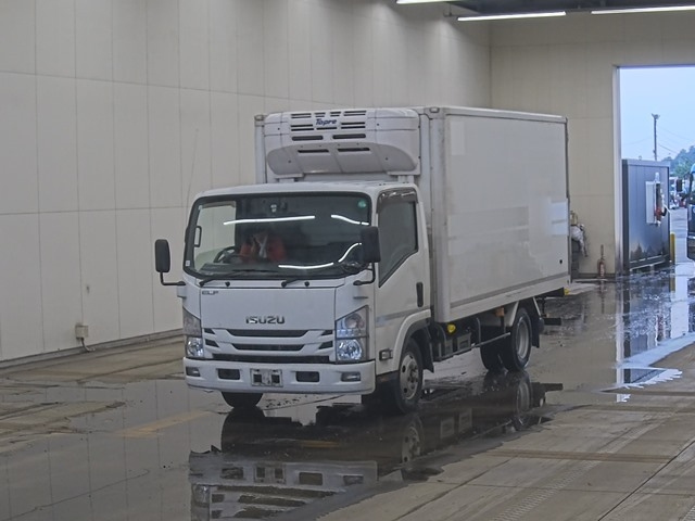 ISUZU ELF 2018