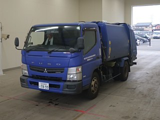 MITSUBISHI CANTER 2015