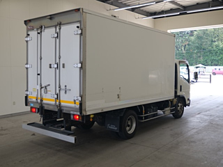 ISUZU ELF 2018