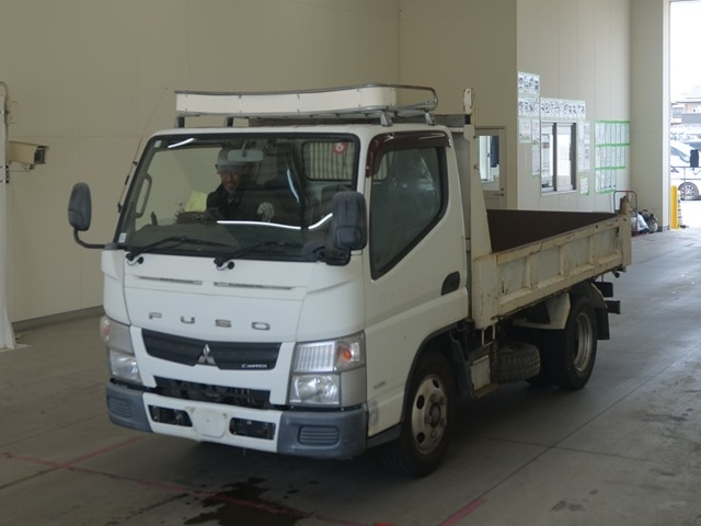 MITSUBISHI CANTER 2015