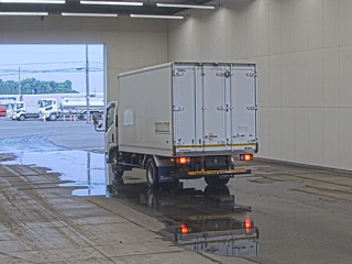 ISUZU ELF 2019