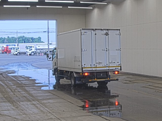 ISUZU ELF 2020