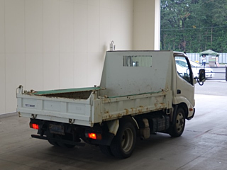 TOYOTA DYNA 2012