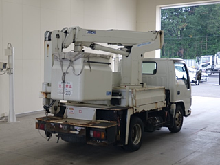 ISUZU ELF 2014