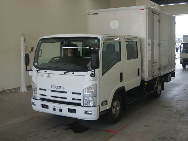 ISUZU ELF 2011