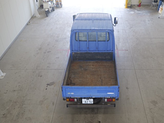 ISUZU ELF 2011