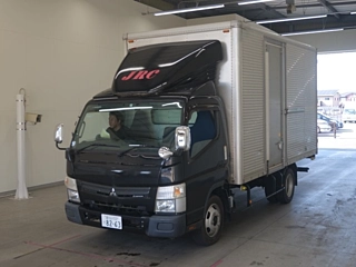 MITSUBISHI CANTER 2016
