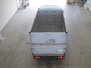 ISUZU ELF 2011
