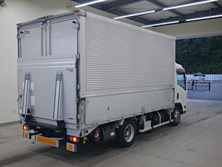ISUZU ELF 2011