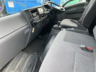 ISUZU ELF 2011