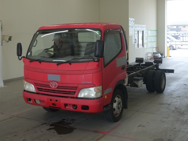 TOYOTA DYNA 2009