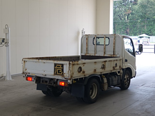 TOYOTA DYNA 2009