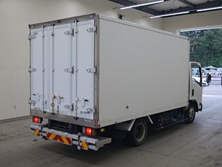 ISUZU ELF 2013