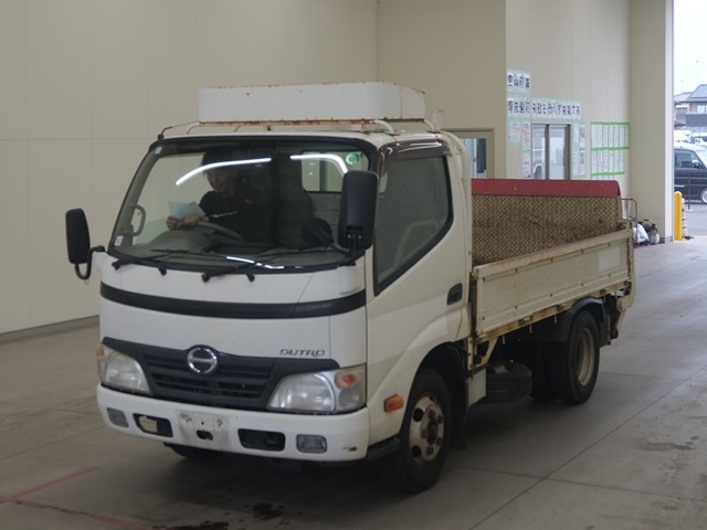 HINO DUTRO 2010