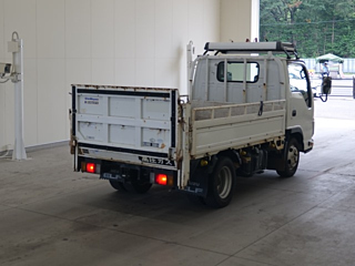 ISUZU ELF 2011