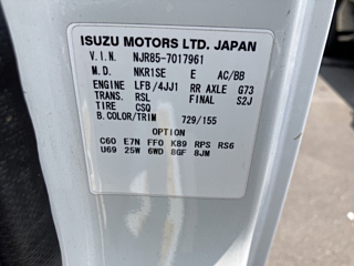 ISUZU ELF 2011
