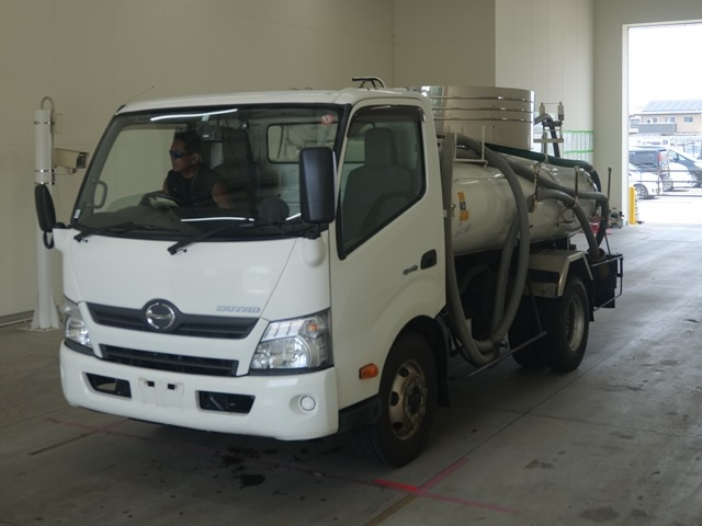 HINO DUTRO 2015