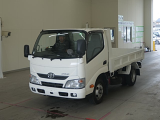 TOYOTA DYNA 2015