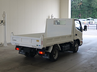 TOYOTA DYNA 2015