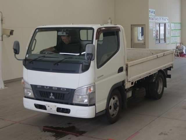 MITSUBISHI CANTER 2010