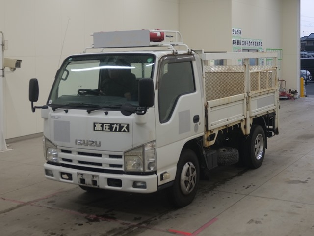 ISUZU ELF 2011