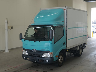 TOYOTA DYNA 2015