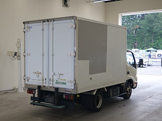 TOYOTA DYNA 2012