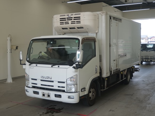 ISUZU ELF 2014