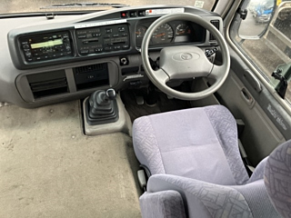TOYOTA COASTER 2009
