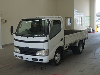 TOYOTA DYNA 2009