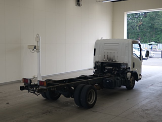 ISUZU ELF 2013
