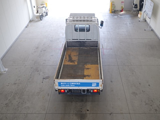 ISUZU ELF 2011