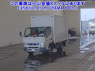 MITSUBISHI CANTER 2015